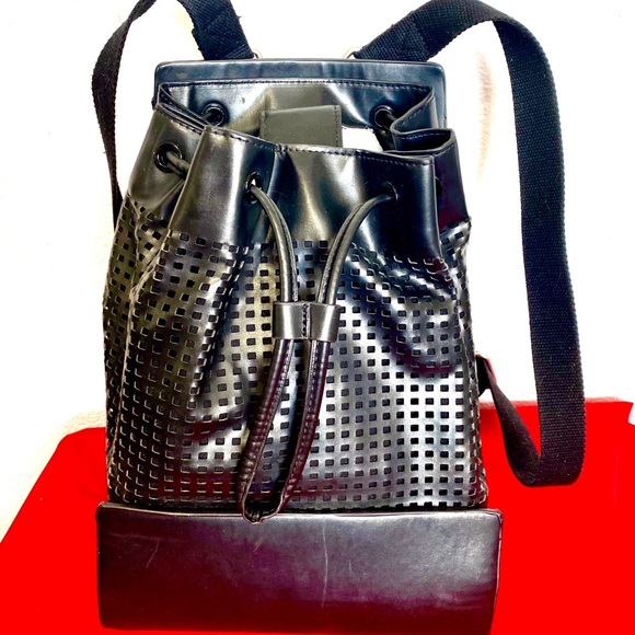 Zara shiny black leather caged cut out backpack purse. - Picture 3 of 11